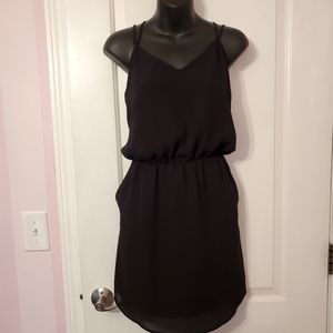 Banana Republic Strappy Crepe, Lined Cocktail Dress w/ pockets Med